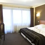 호텔 Zimnik Luksus Natury & Wellness 4*