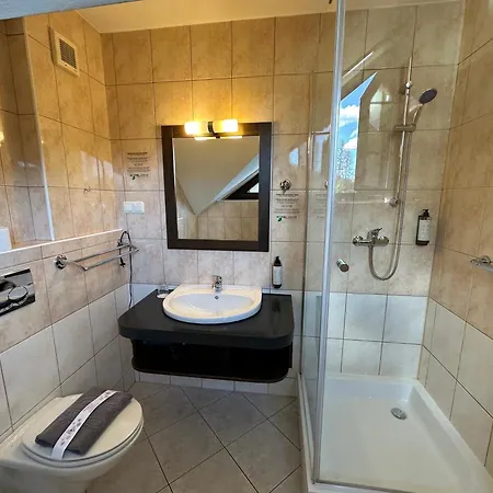 Zimnik Luksus Natury & Wellness Готель Ostre