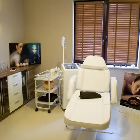 Otel Zimnik Luksus Natury & Wellness Ostre