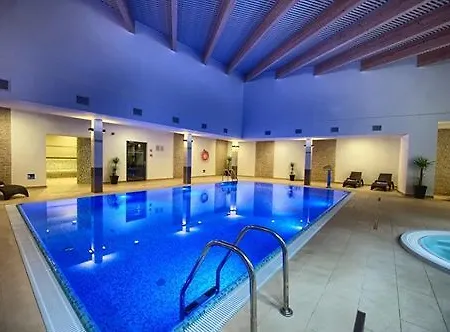 Zimnik Luksus Natury & Wellness 4* Ostre